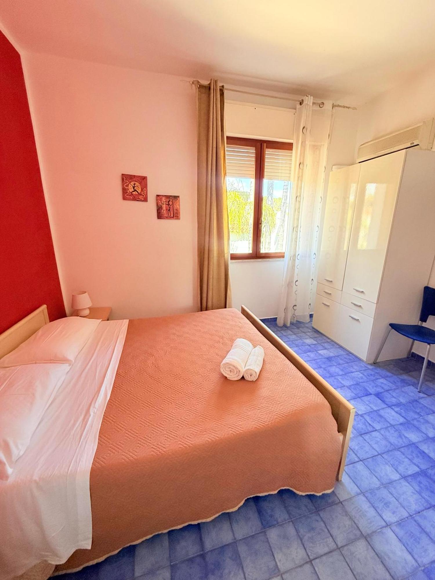 Nido Colorato B&B Fontane Bianche Exterior photo